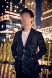 月